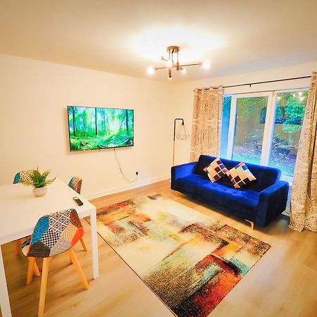 La Casita, Quarry - 2 Bedroom Entire Apartment With Free Parking Glasgow Eksteriør billede