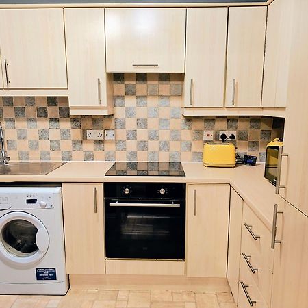 La Casita, Quarry - 2 Bedroom Entire Apartment With Free Parking Glasgow Eksteriør billede